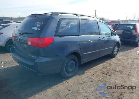 2009 Toyota Sienna Ce z USA, uszkodzony, nr VIN 5TDZK23C19S229249